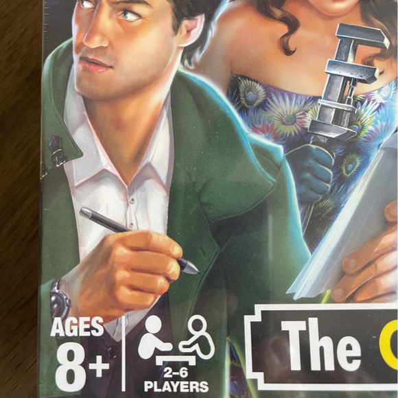 CLUE, Classics Mystery Game, NIB, Hasbro Gaming, 8+, 2-6 Players - Picture 4 of 4